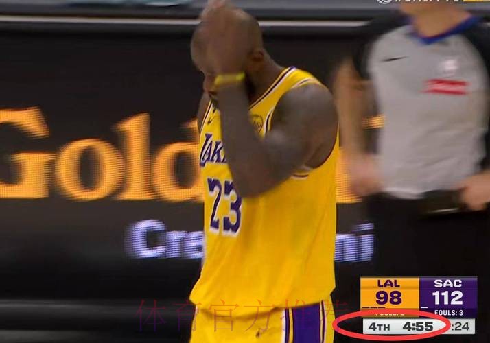 灾难！詹皇最后5分钟上场当卧底，13秒失误+不防守葬送湖人，东契奇带不动他